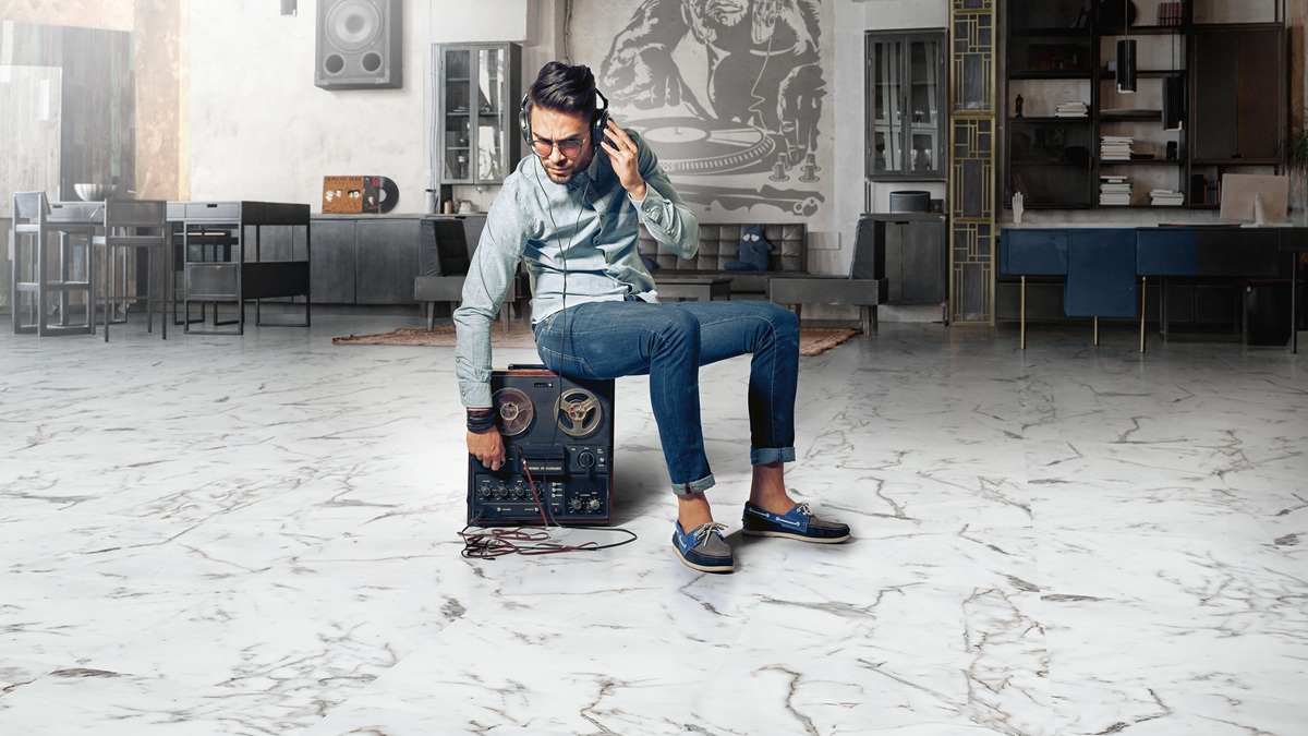 Tarkett Lounge Digi Edition - Клеевая ПВХ плитка