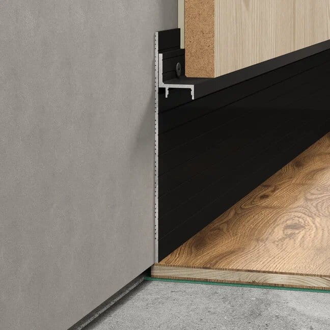 Laconistiq Tenevoi Plintus universal_panel_black_anod Universal Panel Чёрный анодированный-3